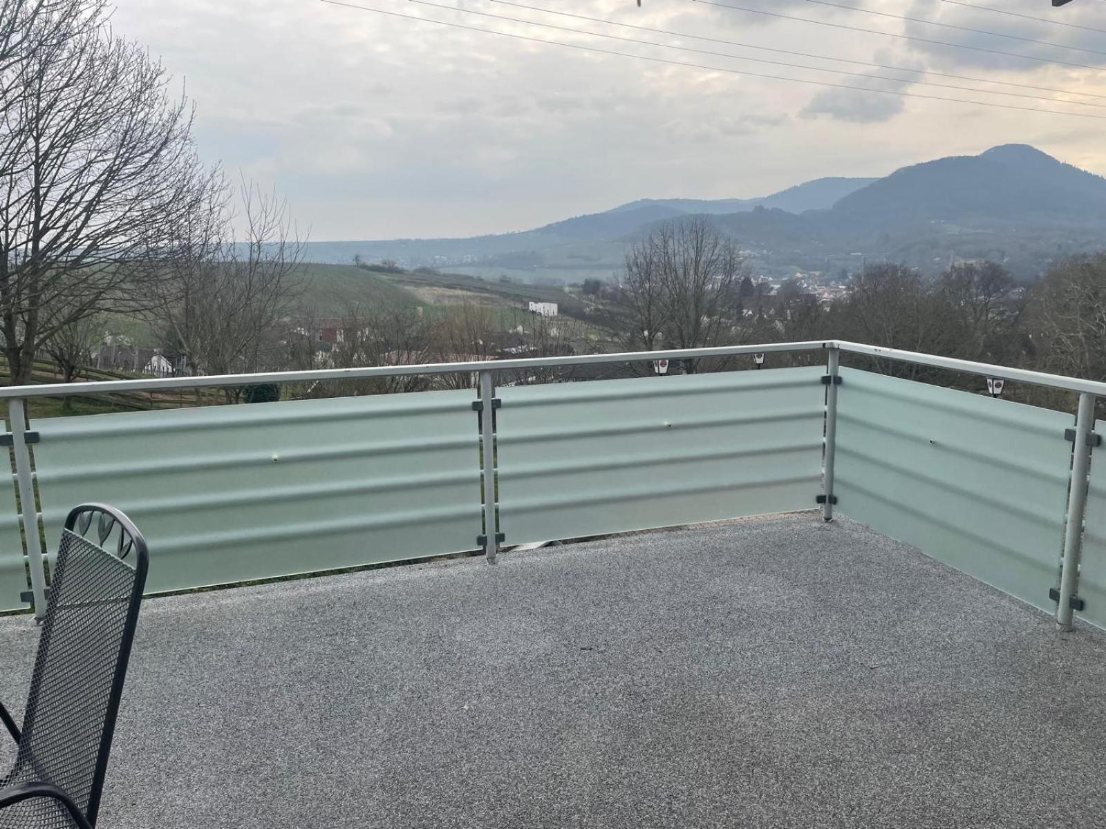 Hotel Berghof Albersweiler Экстерьер фото